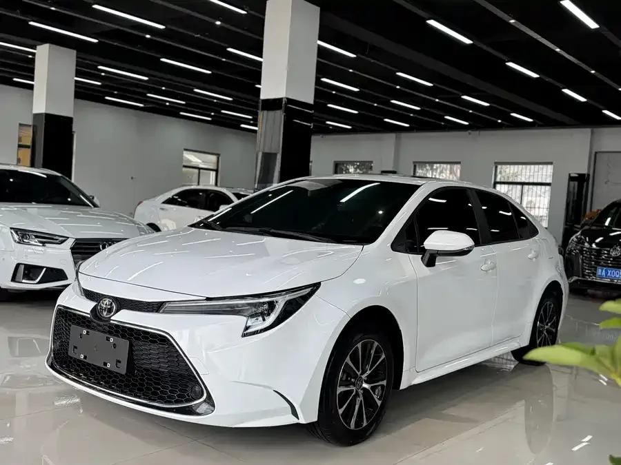 Toyota Levin Corolla 2023 185T CVT Luxury Edition 2024 — фото 1, купить с доставкой в Москву
