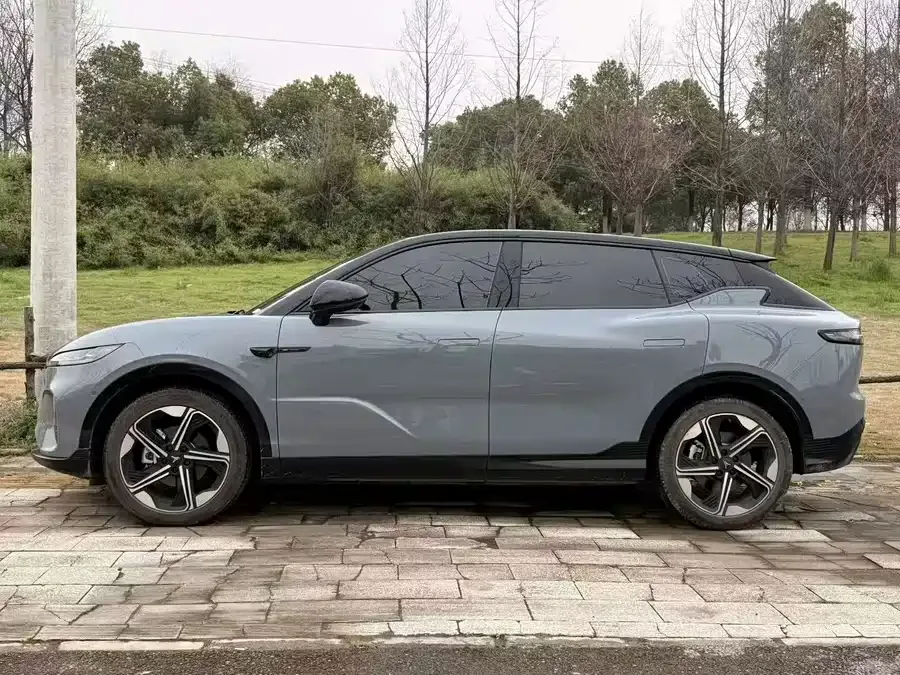 Voyah Courage Lantu Zhiyin 2024 long-range supercharged version 2024 — миниатюра 4