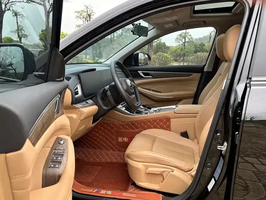 Landian E5 Blue Electric E5 2024 Glory Edition 100km Enjoyment Type 7 Seaters 2024 — миниатюра 3