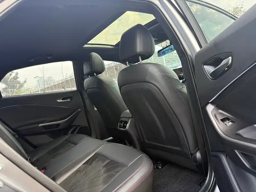 Hyundai Lafesta 2023 Fiesta 270T N Line TOP flagship version 2023 — миниатюра 4