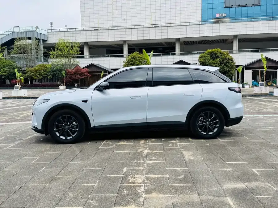 Leapmotor C11 Leapmotor C11 2023 Pure Electric 500 Comfort Edition 2024 — миниатюра 3