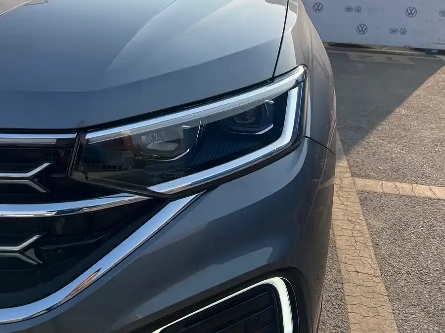 Volkswagen Tayron Tanyue 2023 330TSI 2WD Luxury Plus Advanced Edition 2024 — миниатюра 2