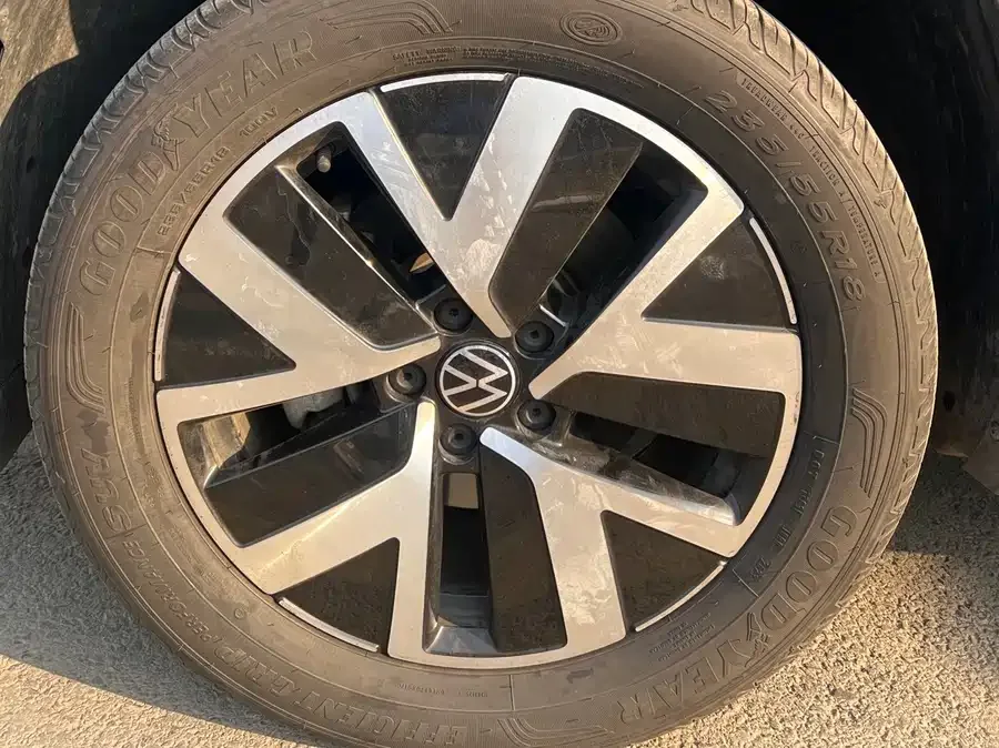 Volkswagen Tayron Tanyue 2023 330TSI 2WD Luxury Plus Advanced Edition 2024 — миниатюра 4