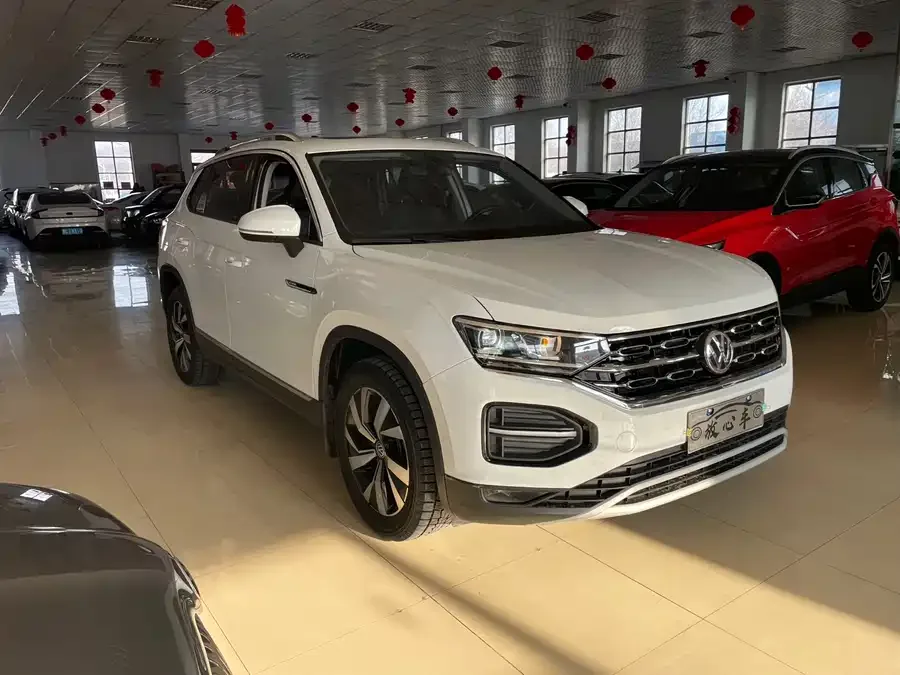 Volkswagen Tayron Tanyue 2022 280TSI 2WD Luxury Smart Edition 2022 — миниатюра 3
