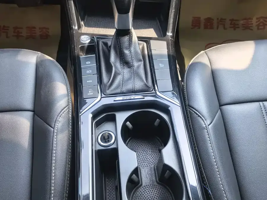 Volkswagen Passat New Energy Passat New Energy 2022 Model 430PHEV Hybrid Elite Edition 2022 — миниатюра 4