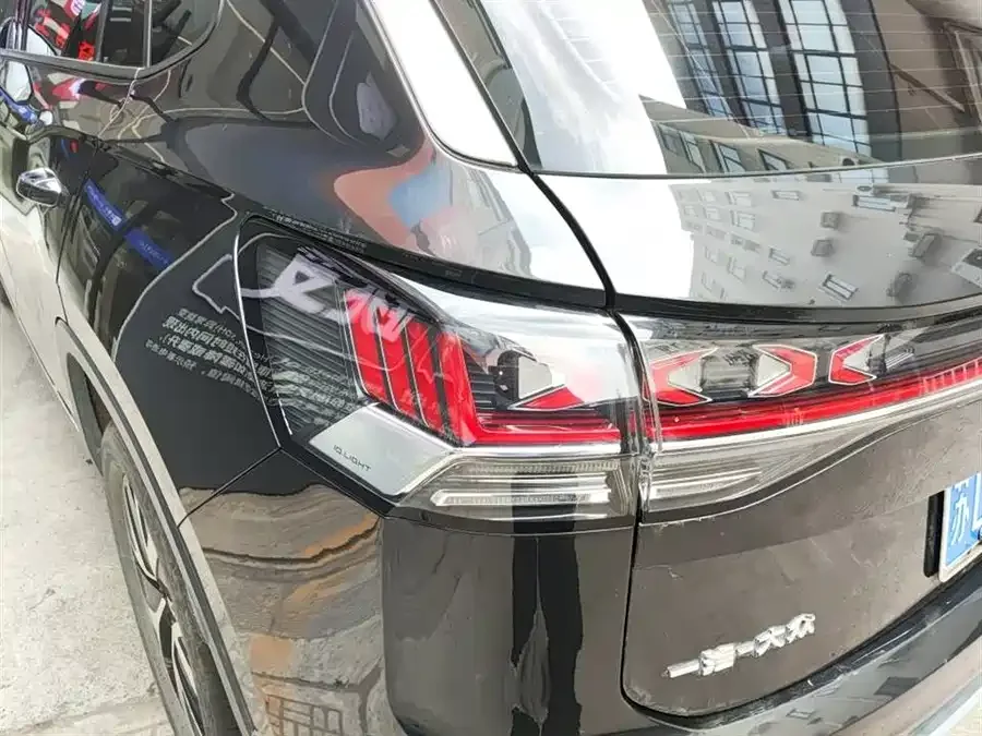 Volkswagen Tayron Tanyue 2023 280TSI 2WD Luxury Plus Advanced Edition 2022 — миниатюра 5