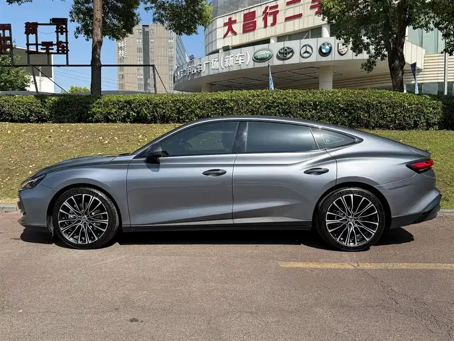 MG 7 MG7 2025 1.5T 300 DCT Elegant Edition 2026 — миниатюра 3