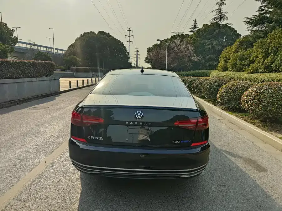 Volkswagen Passat New Energy Passat New Energy 2022 430PHEV Hybrid Business Edition 2022 — миниатюра 2