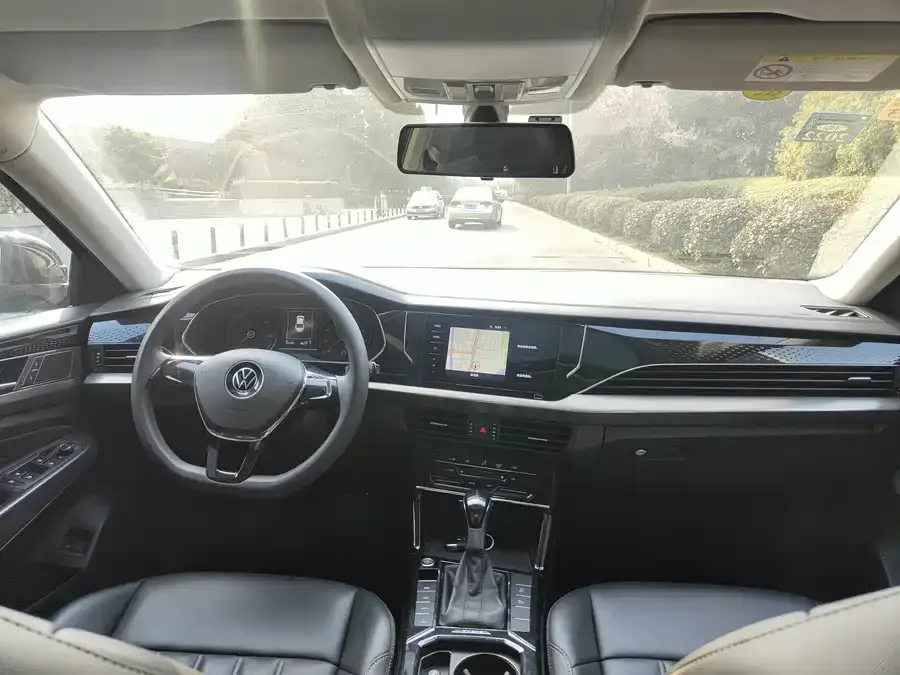 Volkswagen Passat New Energy Passat New Energy 2022 430PHEV Hybrid Business Edition 2022 — миниатюра 3
