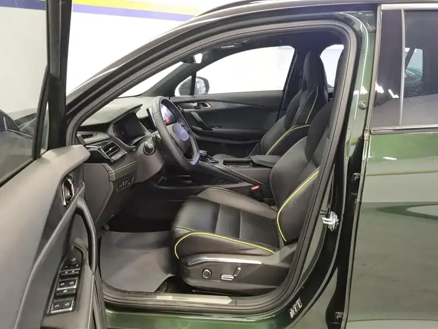 Lynk & Co 06 Lynk & Co 06 2023 Remix 1.5T Hero 2023 — миниатюра 3