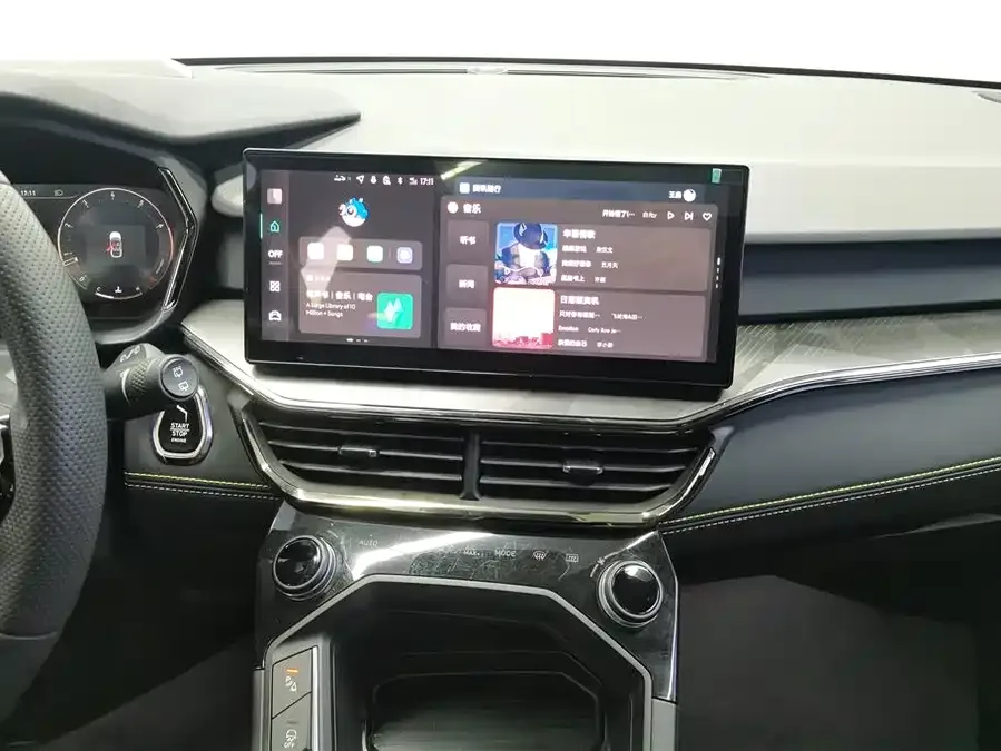Lynk & Co 06 Lynk & Co 06 2023 Remix 1.5T Hero 2023 — миниатюра 4