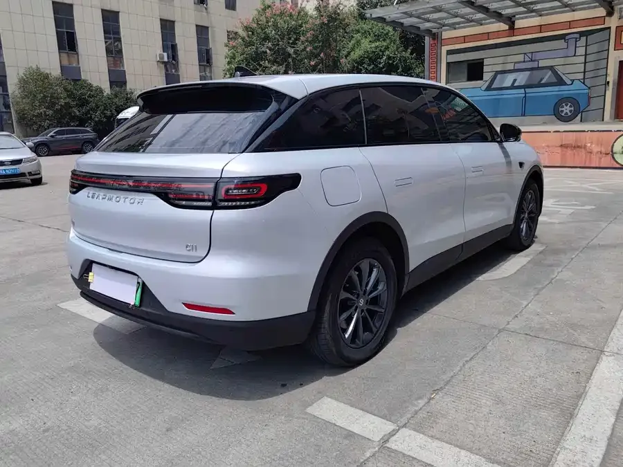 Leapmotor C11 Leapmotor C11 2023 Pure Electric 500 Comfort Edition 2023 — миниатюра 4