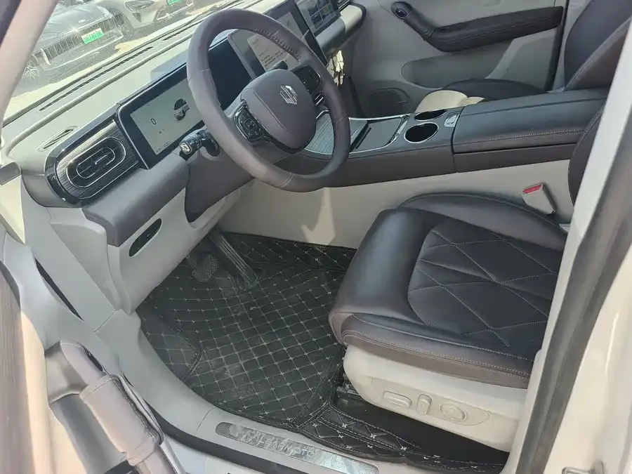 Leapmotor C11 Leapmotor C11 2024 Pure Electric 515 Smart Edition 2024 — миниатюра 2