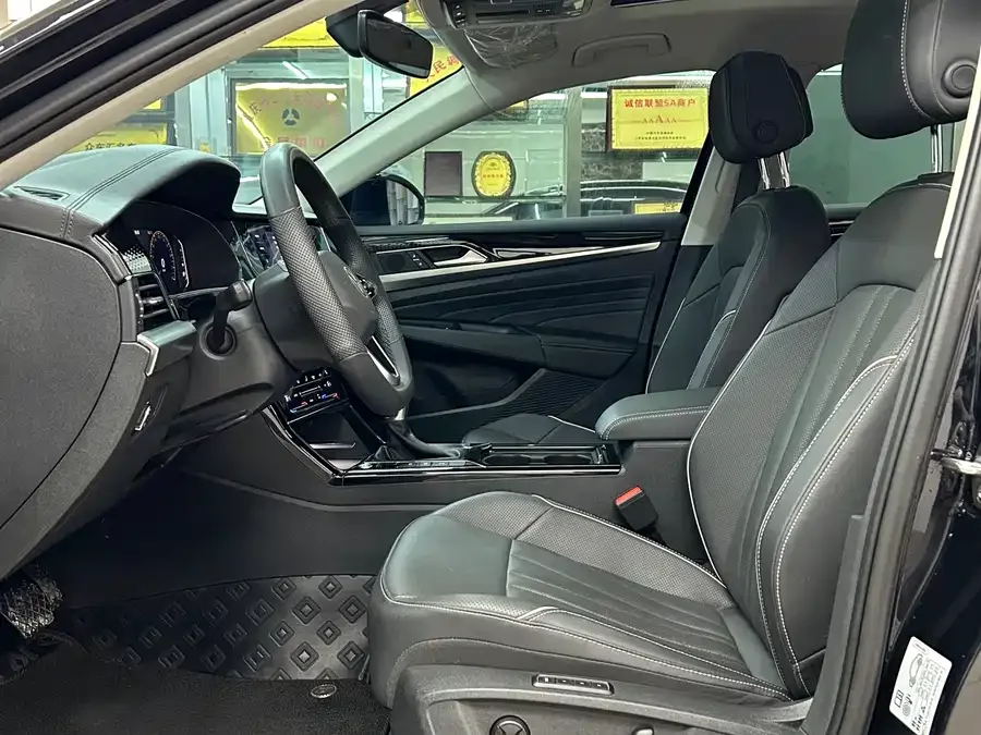Volkswagen Passat Passat 2024 330TSI Star Elite Edition 2024 — миниатюра 4