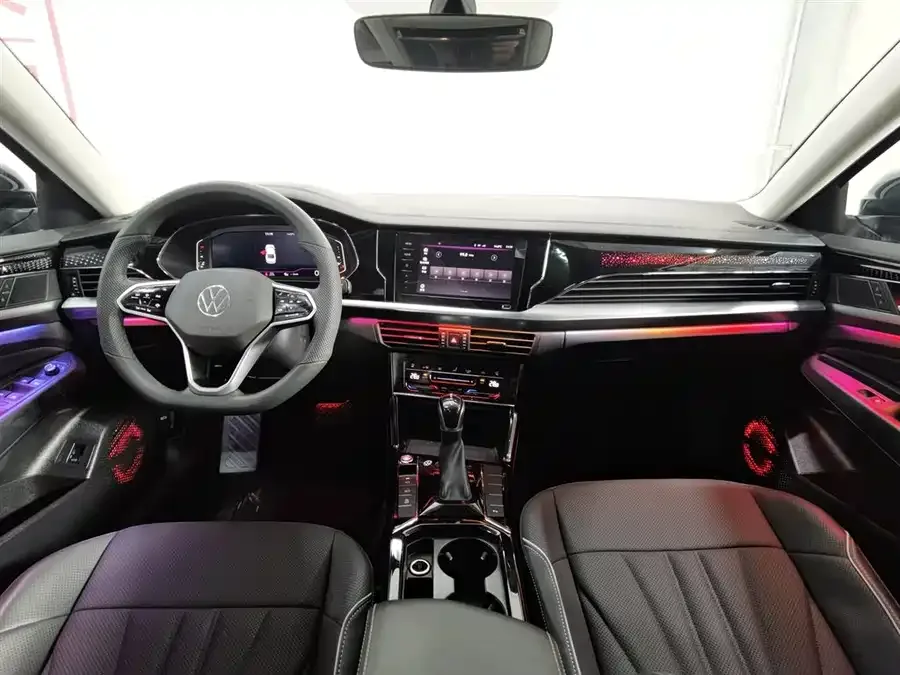 Volkswagen Passat Passat 2024 330TSI Star Elite Edition 2024 — миниатюра 2