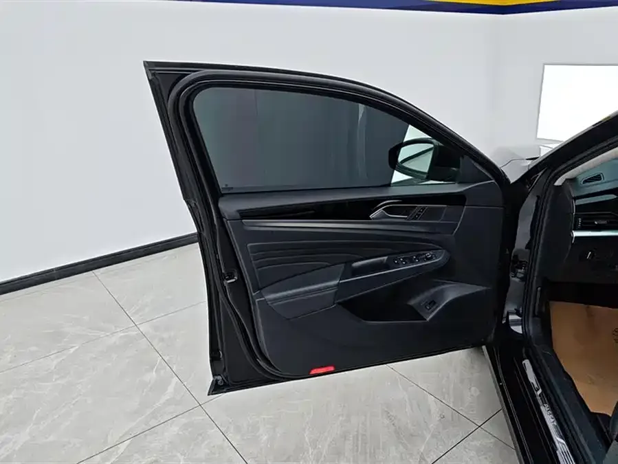 Volkswagen Passat Passat 2022 330TSI Elite Edition 2022 — миниатюра 4