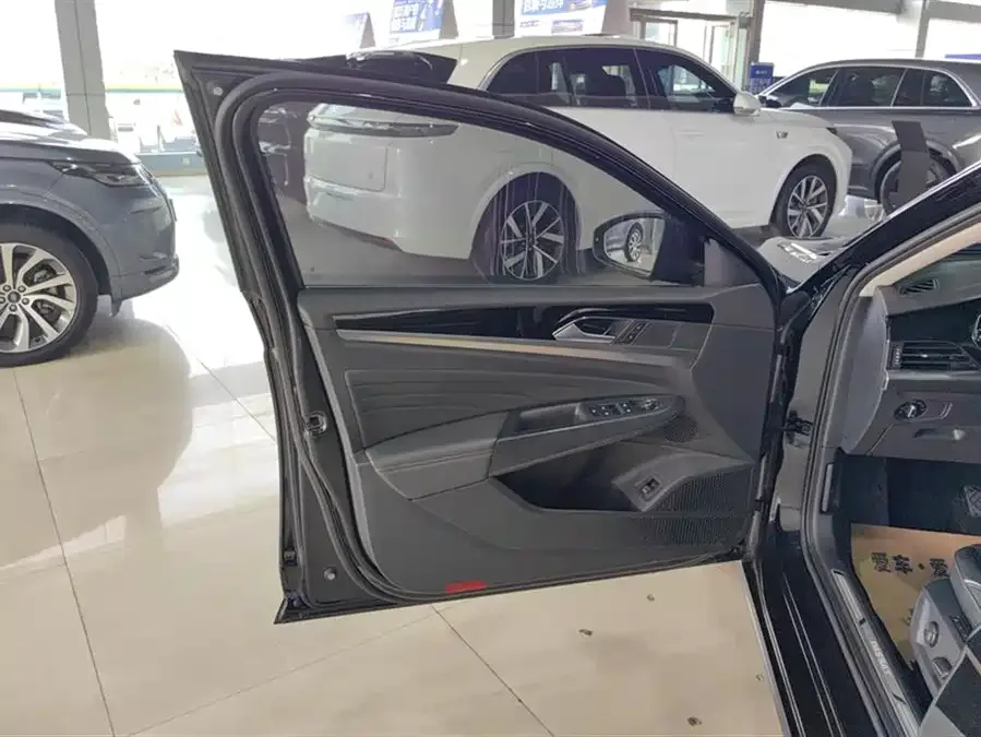 Volkswagen Passat Passat 2023 facelift 330TSI Starry Sky Deluxe Edition 2023 — миниатюра 4