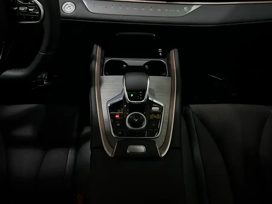 Chery Omenda Oumengda 2023 1.5T CVT new version 2024 — миниатюра 4