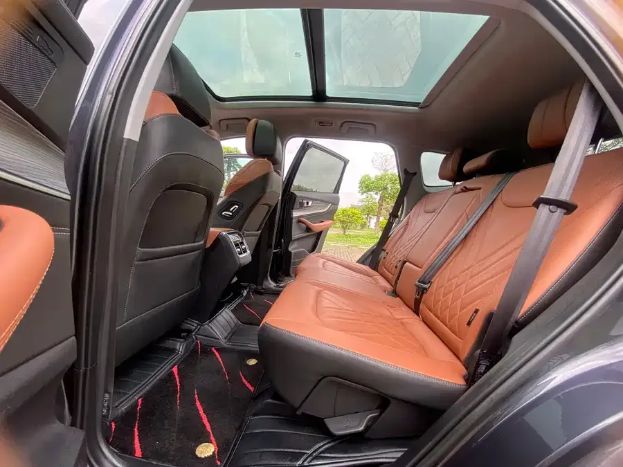 Chery Tiggo 8 PLUS Tiggo 8 PLUS 2022 Kunpeng Edition 390TGDI DCT Luxury Edition 2022 — миниатюра 4