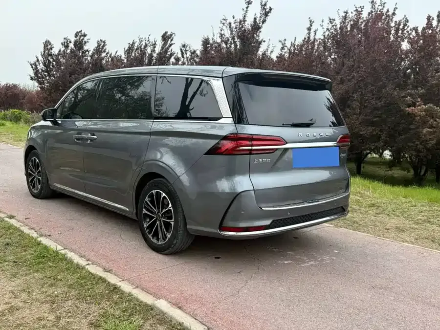 Roewe iMAX8 Roewe iMAX8 2022 400TGI Honor Edition 2022 — миниатюра 4