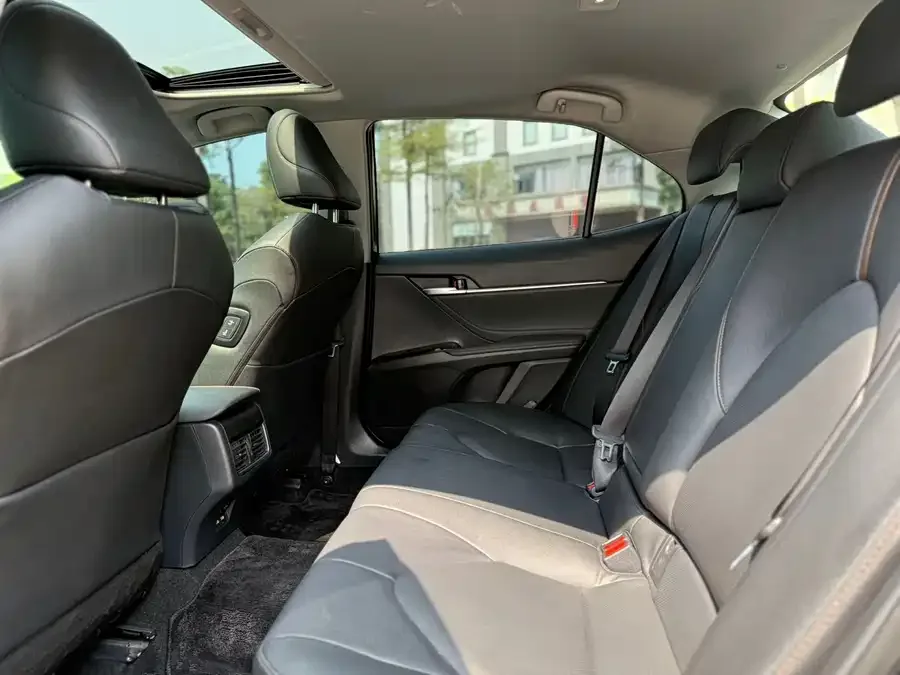 Toyota Camry Camry 2022 2.0GVP Leading Edition 2022 — миниатюра 4