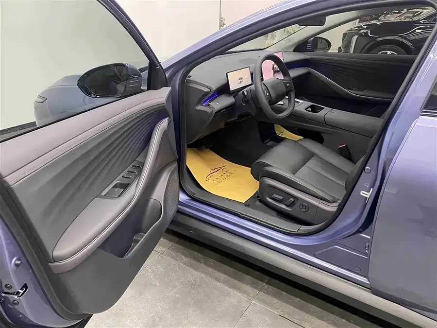 Nissan N6 Nissan N6 2026 180 Max 2025 — миниатюра 2