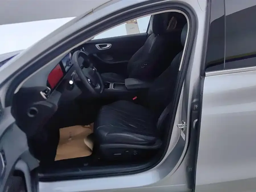 Roewe D7 Roewe D7 2023 DMH 125km Flagship Edition 2023 — миниатюра 3