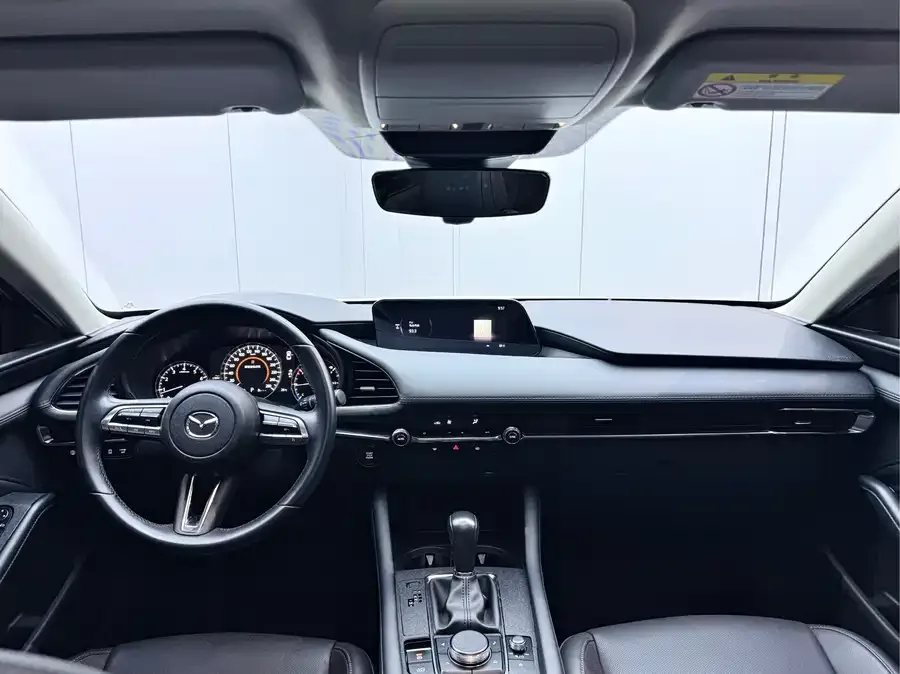 Mazda Axela Mazda 3 Angkesaila 2022 2.0L Automatic Elegant Black Edition 2022 — миниатюра 5