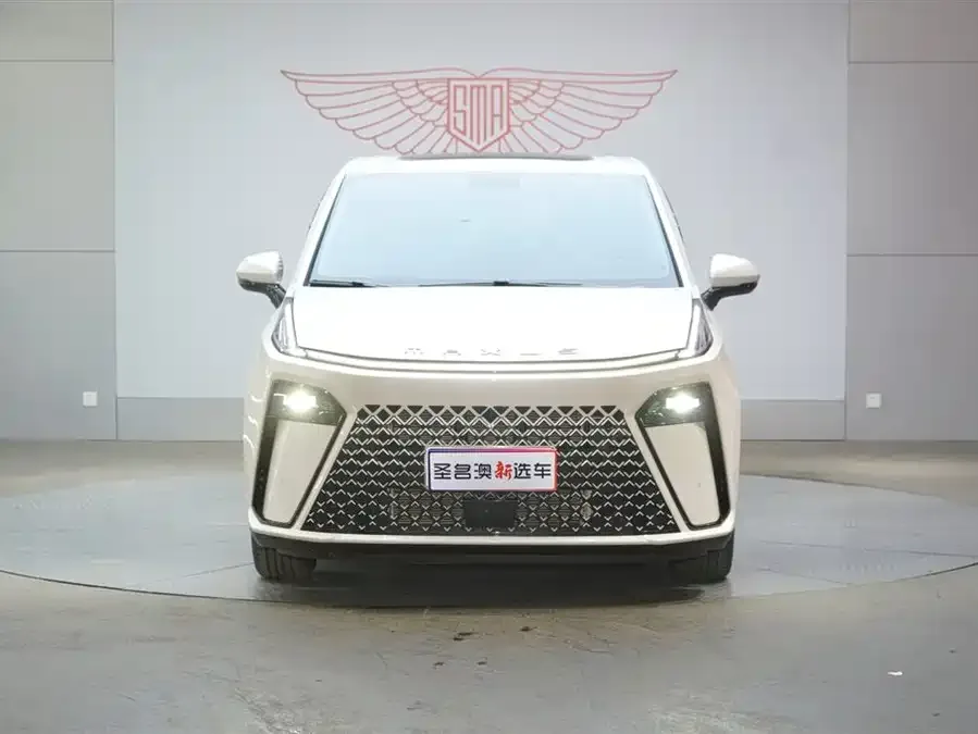 Maxus G70 2024 2.0T Automatic Comfort Edition 7 Seaters 2025 — миниатюра 2