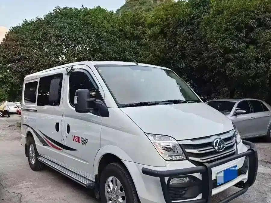 Maxus SAIC MAXUS V80 RV SAIC MAXUS V80 RV 2022 2.0T Traveler RVLIFE Camping Edition 2022 — миниатюра 3