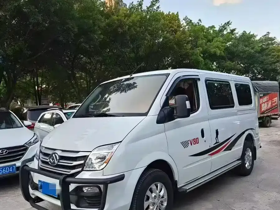 Maxus SAIC MAXUS V80 RV SAIC MAXUS V80 RV 2022 2.0T Traveler RVLIFE Camping Edition 2022 — фото 1, купить с доставкой в Москву