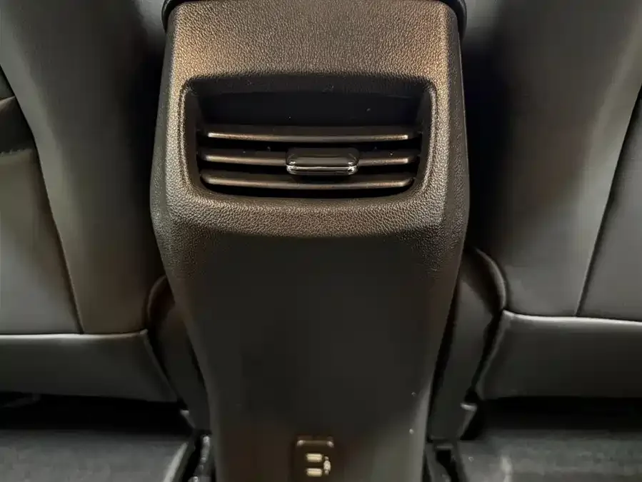 Chevrolet Volando Volando 2020 Mild Hybrid Redline 530T Automatic Enjoyment Edition (5+2 Model) 2023 — миниатюра 5