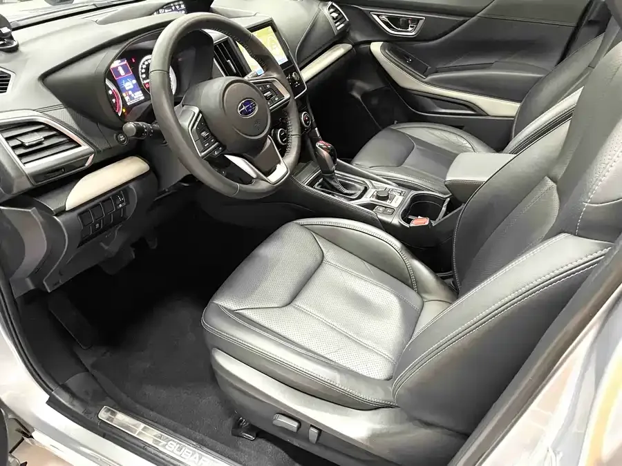 Subaru Forester Forester 2022 2.0i AWD Luxury Edition EyeSight 2022 — миниатюра 2