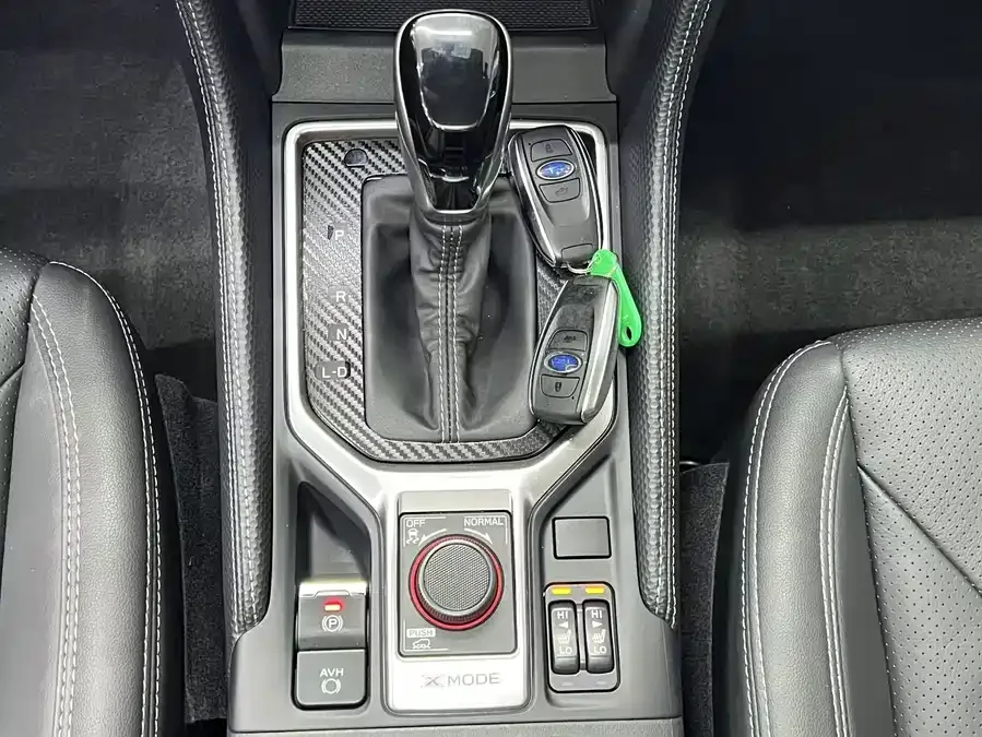 Subaru Forester Forester 2022 2.0i AWD Luxury Edition EyeSight 2023 — миниатюра 5