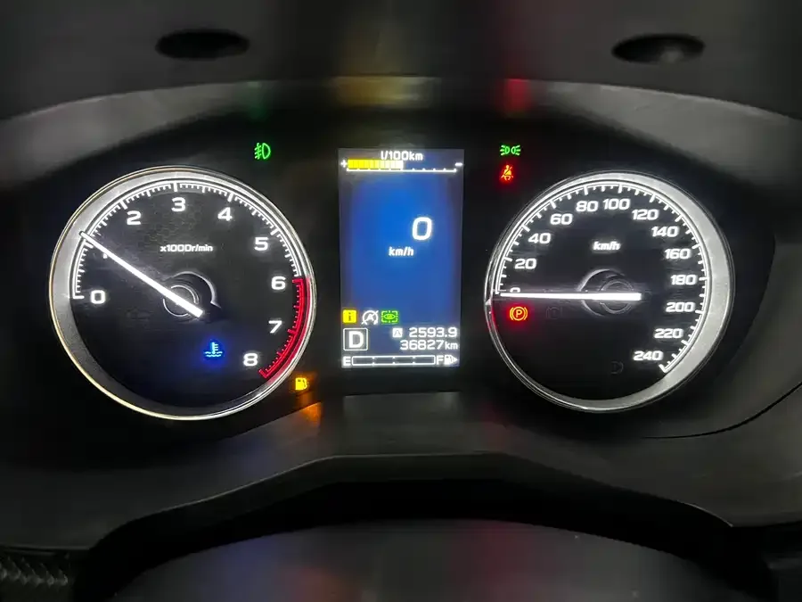 Subaru Forester 2022 Forester 2.0i AWD Ultimate Edition EyeSight 2022 — миниатюра 2