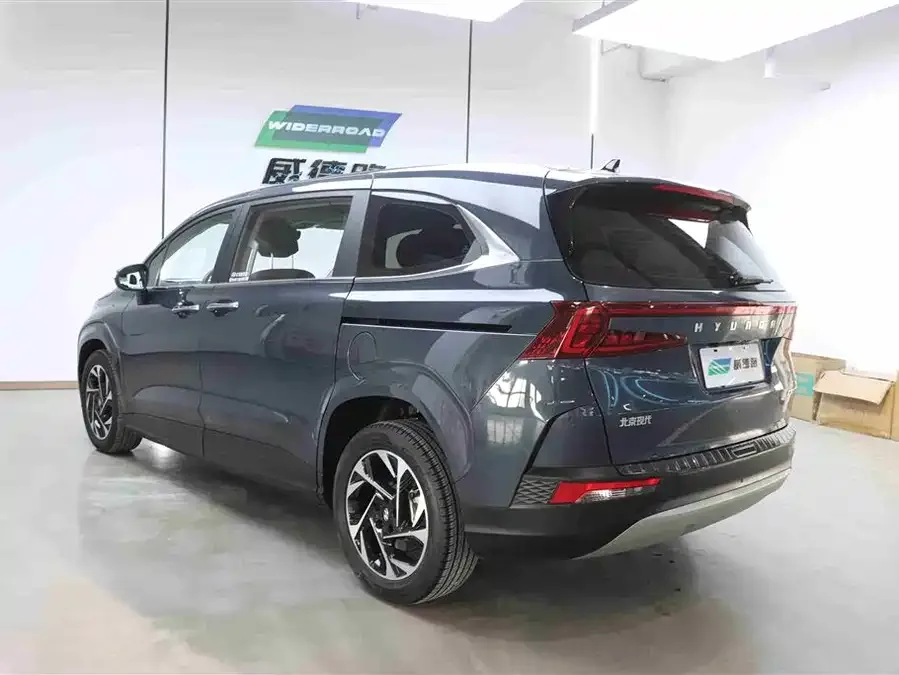 Hyundai Custo Kustu 2022 270TGDi Smart Love Flagship Edition TOP 2023 — миниатюра 2