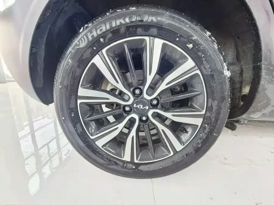 Kia KX1 Yipao 2021 1.4L automatic fun version 2022 — миниатюра 3