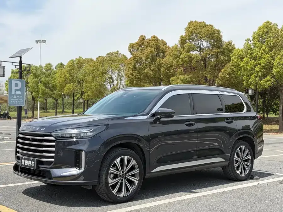 Exeed VX Xingtu Lanyue 2025 400T 2WD Xingyao Edition 7-seater 2024 — миниатюра 3