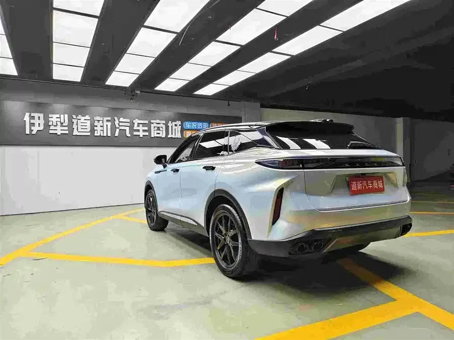 Exeed RX Xingtu Yaoguang 2023 400T 2WD Luxury Edition 2023 — миниатюра 3