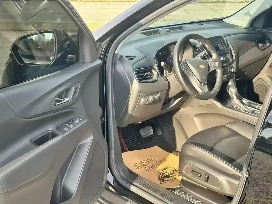 Chevrolet Equinox Explorer 2022 535T Chijie Edition 2022 — миниатюра 2