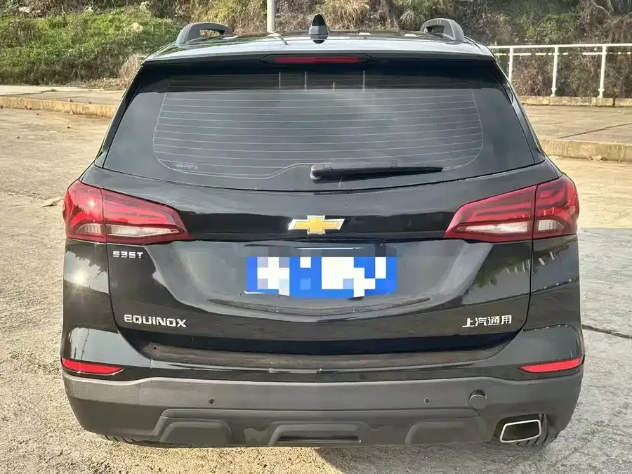 Chevrolet Equinox Explorer 2022 535T Chijie Edition 2022 — миниатюра 3