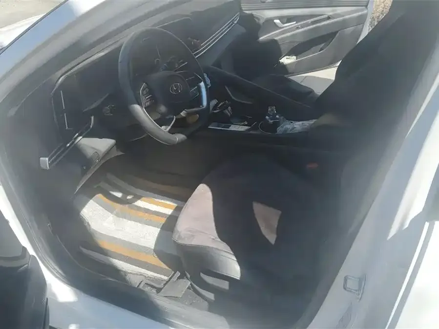 Hyundai Elantra Elantra 2022 1.5L CVT GLX Elite Edition 2023 — миниатюра 3