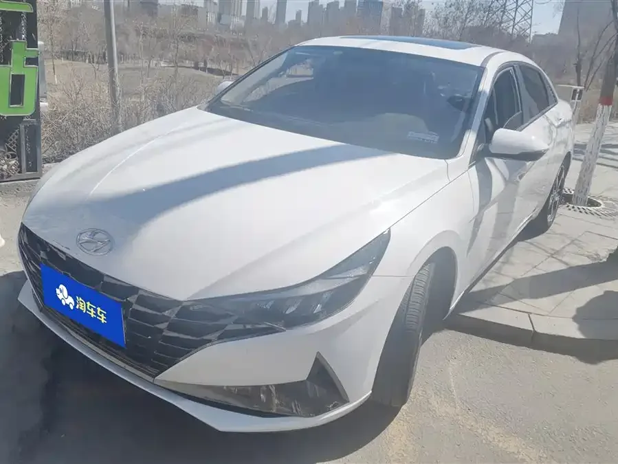 Hyundai Elantra Elantra 2022 1.5L CVT GLX Elite Edition 2023 — фото 1, купить с доставкой в Москву