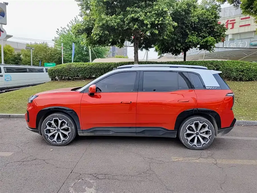 AION AION V AION V 2024 Aion Tyrannosaurus 650 LiDAR Edition 2024 — миниатюра 3