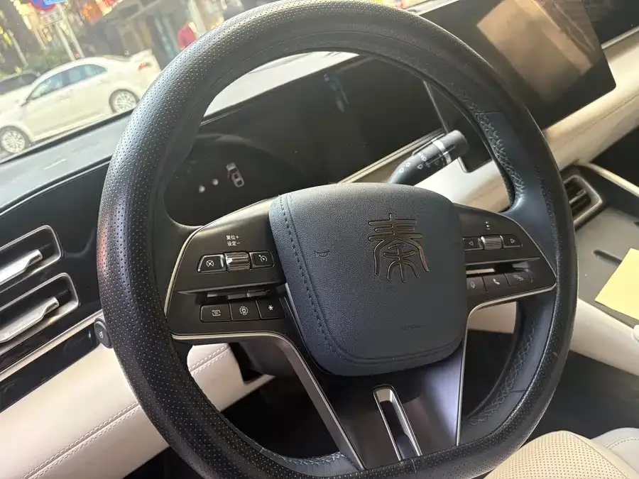 BYD Qin L Qin L 2024 DM-i 80KM Beyond Edition 2024 — миниатюра 2