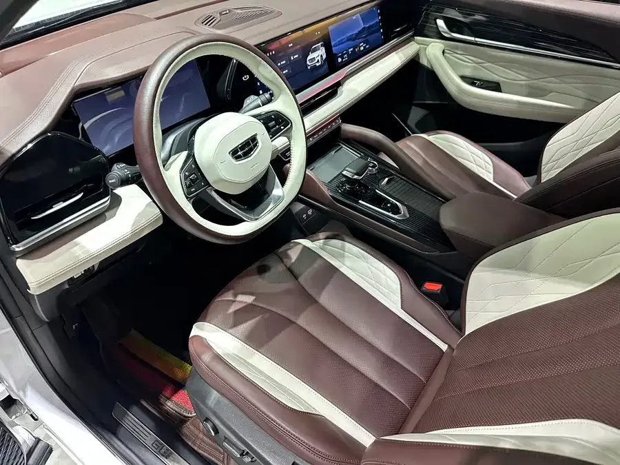 Geely Monjaro Xingyue L 2021 2.0TD DCT EVO 2WD Smart Edition 2023 — миниатюра 4