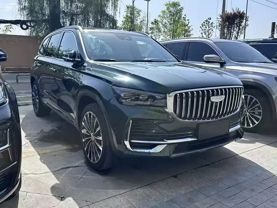 Geely Monjaro Xingyue L 2025 Dongfangyao 2.0TD Automatic 4WD Moon-Watching Edition 2024 — миниатюра 3