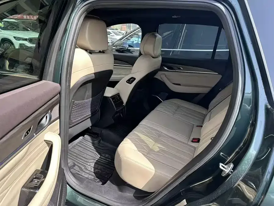Geely Monjaro Xingyue L 2025 Dongfangyao 2.0TD Automatic 4WD Moon-Watching Edition 2024 — миниатюра 4