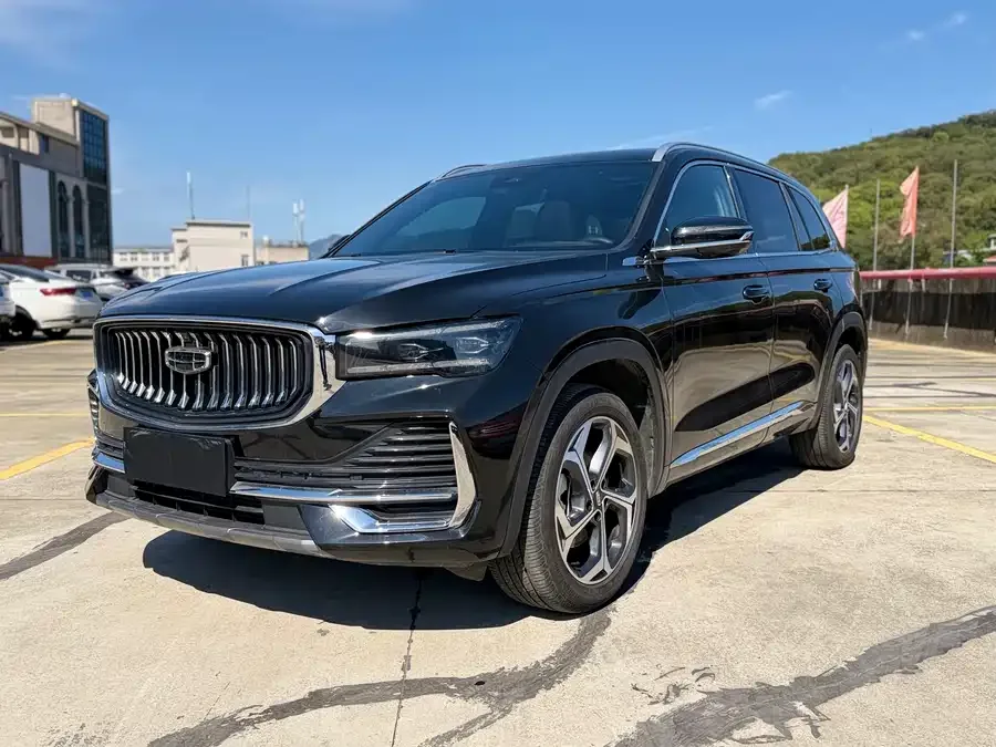 Geely Monjaro Xingyue L 2024 2.0TD DCT EVO two-wheel drive premium model 2023 — фото 1, купить с доставкой в Москву