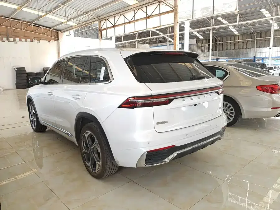 Geely Monjaro Xingyue L 2024 2.0TD DCT EVO 2WD Luxury Edition 2024 — миниатюра 3